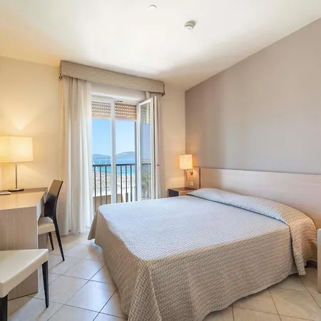 San Giuan Hotel 3*